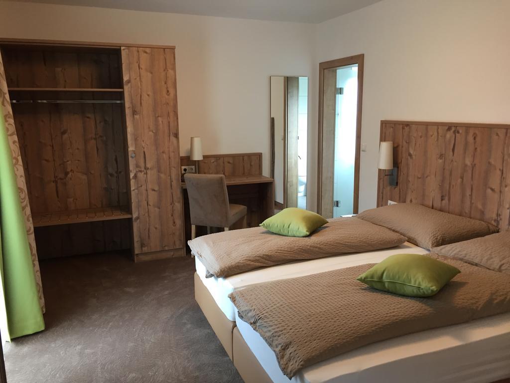 Pension David Puch bei Hallein Exteriör bild