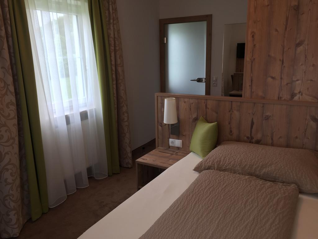 Pension David Puch bei Hallein Exteriör bild
