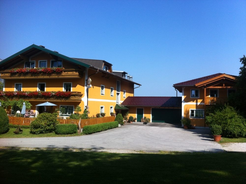 Pension David Puch bei Hallein Exteriör bild